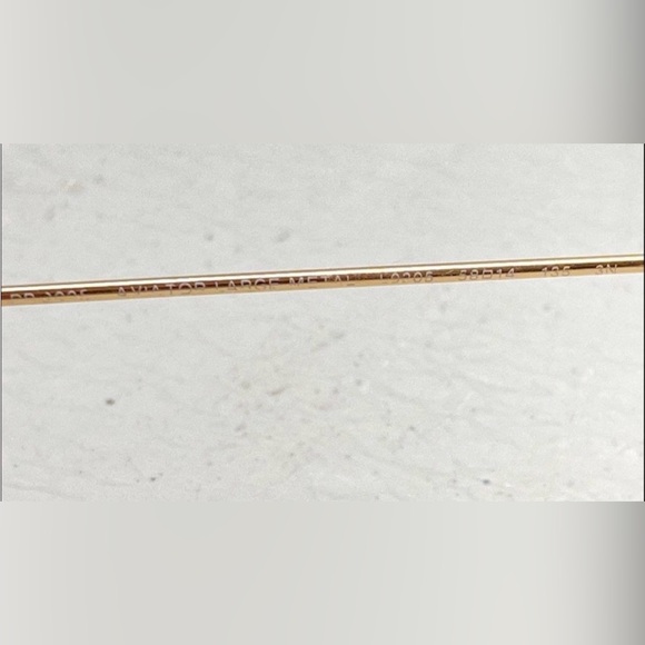 Ray-Ban Aviators - Picture 3 of 3